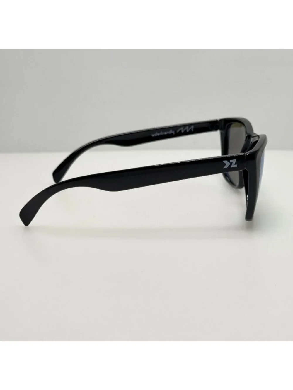 KZ Sunglasses The Amazon Waterfriendly Black